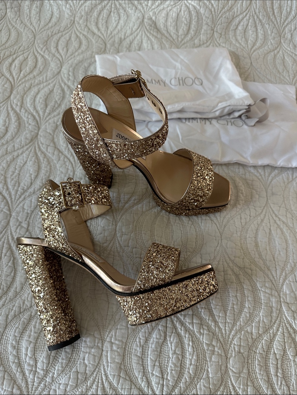 JIMMY CHOO Maie 125 Glitter Platform Sandals – Gold